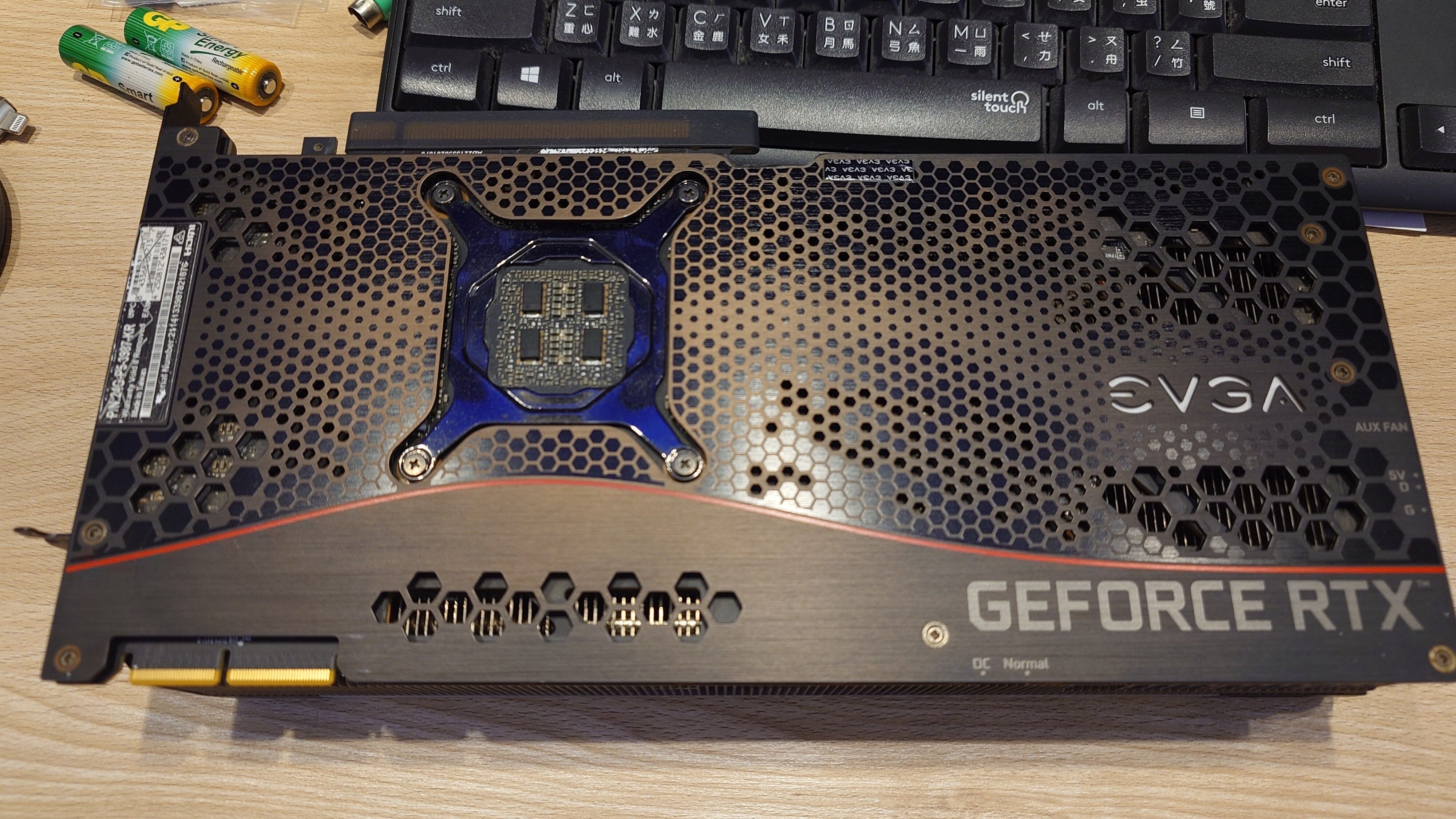 evga3090背面.jpg