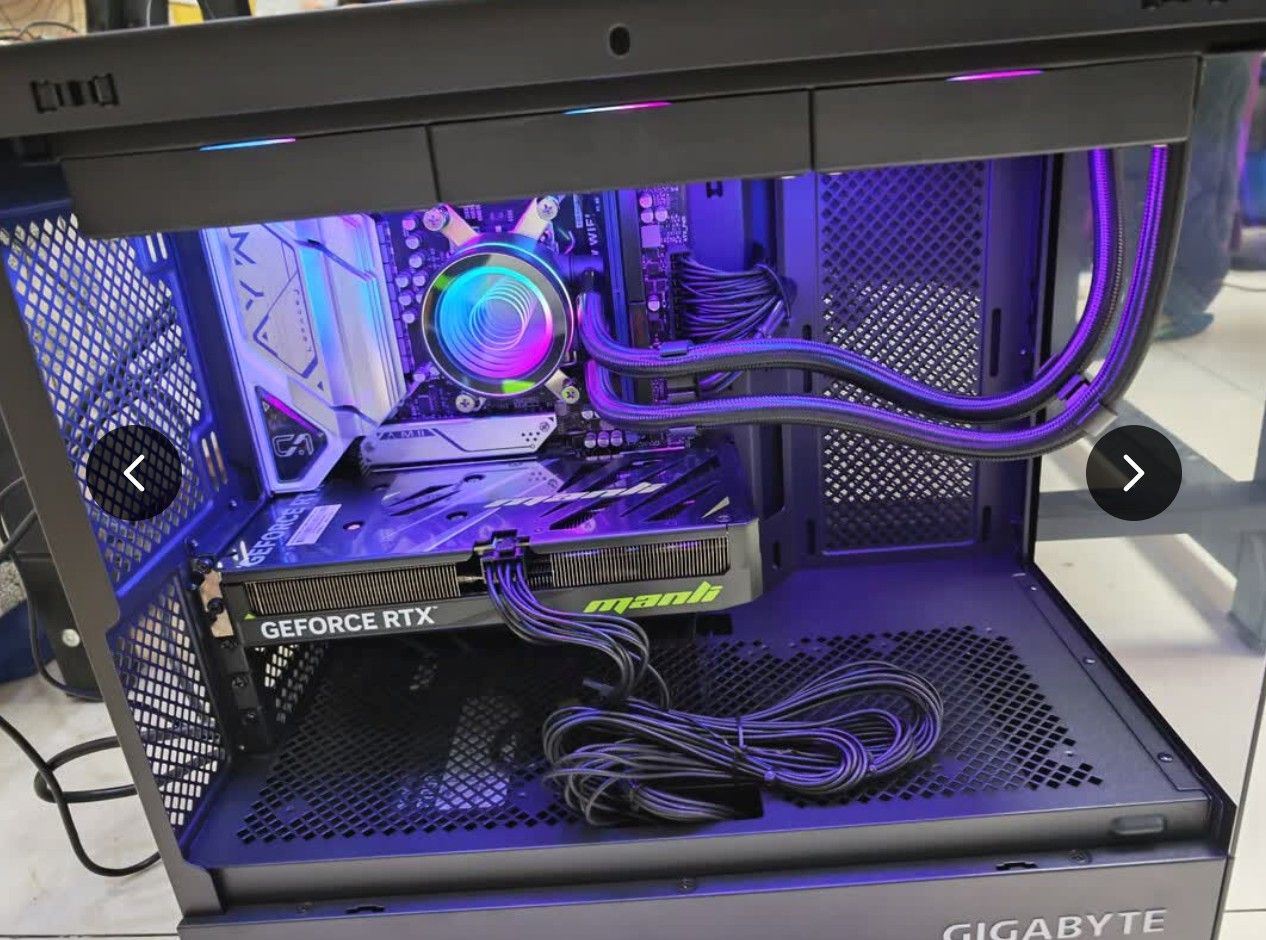 9800 X3D机箱