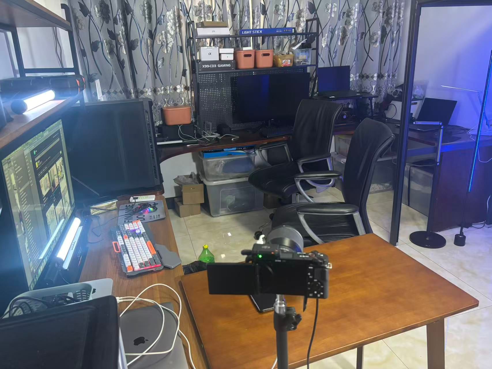 老特工作室照片.jpg