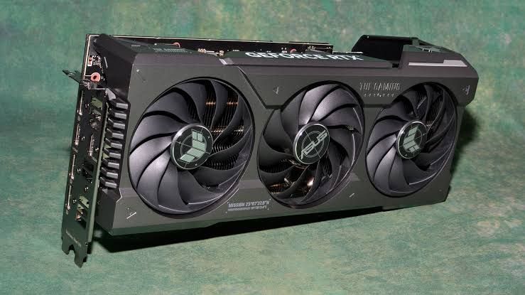 华硕4070ti super.jpeg